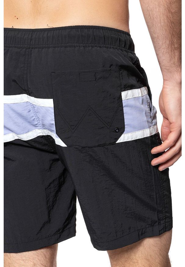 Wrangler - SPODENKI WRANGLER SWIMSHORT FADED BLACK W4B01WDV6 112129084. Wzór: kolorowy