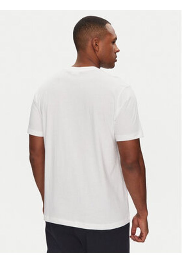 Champion T-Shirt 220256 Biały Regular Fit. Kolor: biały. Materiał: bawełna