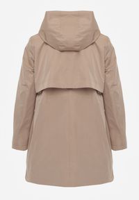 Renee - Ciemnobeżowa Kurtka Parka Ozdobiona Sznurkami przy Odpinanym Kapturze Loriballe. Okazja: na co dzień. Kolor: beżowy. Materiał: jeans. Wzór: aplikacja. Sezon: jesień. Styl: casual #7