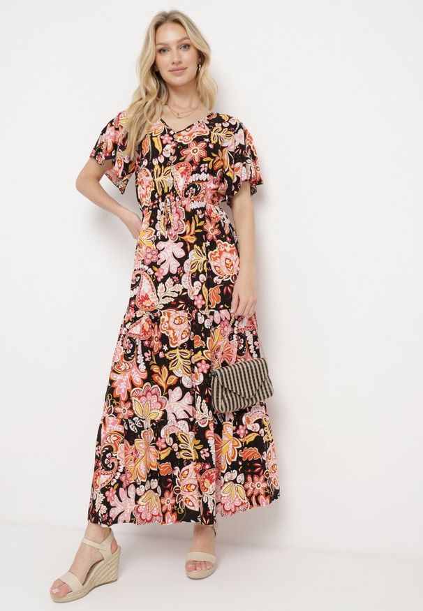 Born2be - Czarna Bawełniana Sukienka w Stylu Boho z Elastyczną Gumką w Talii Morgaine. Kolor: czarny. Materiał: bawełna. Styl: boho