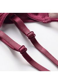 Intica - Komplet bielizny z koronką i figami regulowane ramiączka Agripina. Kolor: szary. Materiał: koronka. Wzór: koronka #11