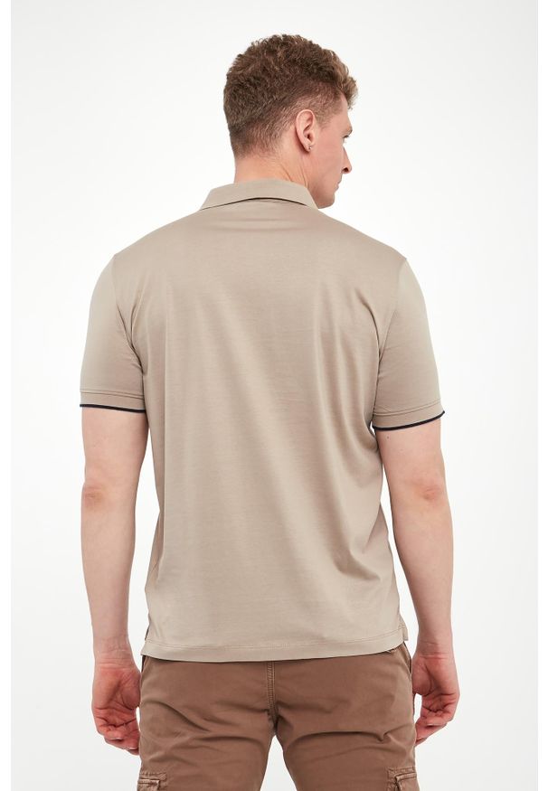 Aeronautica Militare - Polo męskie z haftem AERONAUTICA MILITARE. Typ kołnierza: polo. Wzór: haft