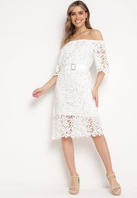 Born2be - Biała Sukienka Koronkowa z Gumką przy Dekolcie z Paskiem Inessias. Kolor: biały. Materiał: koronka. Długość rękawa: krótki rękaw #4