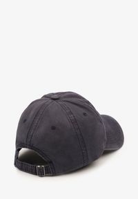 Renee - Granatowa Czapka z Daszkiem z Bawełny z Napisem Voviera. Kolor: niebieski. Materiał: bawełna. Wzór: napisy. Sezon: lato, wiosna. Styl: casual
