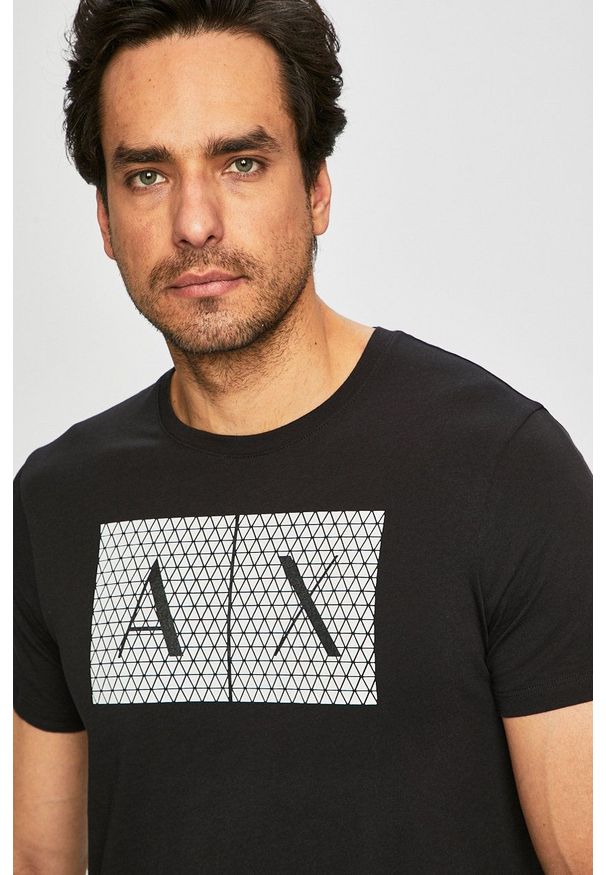 Armani Exchange - T-shirt. Kolor: czarny. Materiał: dzianina. Wzór: nadruk