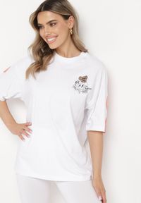 Born2be - Biały Bawełniany T-shirt o Fasonie Oversize z Nadrukiem Misia Nellene. Kolor: biały. Materiał: bawełna. Wzór: nadruk #2