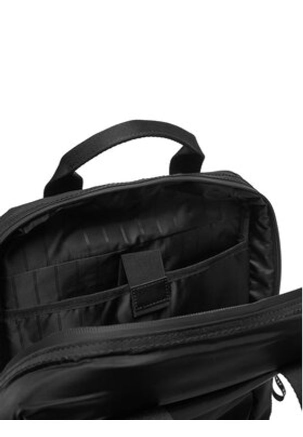 Pepe Jeans Plecak Glen PM0300014 Czarny. Kolor: czarny. Materiał: materiał