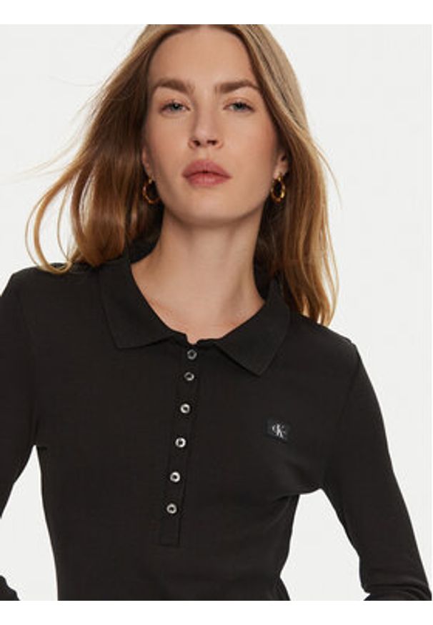 Calvin Klein Jeans Sukienka dzianinowa J20J224456 Czarny Slim Fit. Kolor: czarny. Materiał: bawełna