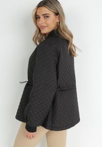 Born2be - Czarna Kurtka Pikowana Bomberka Ellieanna. Kolor: czarny. Styl: elegancki #5