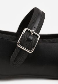 Born2be - Czarne Balerinki Vices w Stylu Mary Jane z Paskiem ze Sprzączką Cesirra. Zapięcie: pasek. Kolor: czarny. Materiał: jeans. Obcas: na obcasie. Styl: klasyczny, elegancki #8