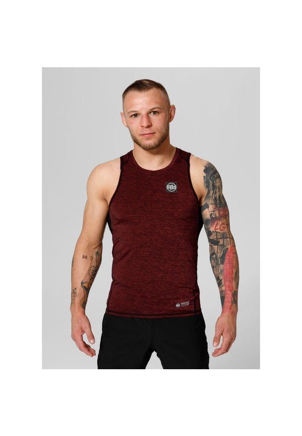 PITBULL - Tank męski Pitbull Top Rashguard Performance Pro plus New Logo. Kolor: czerwony, brązowy, wielokolorowy