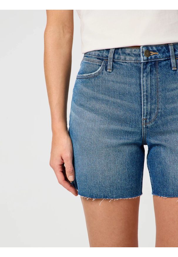 Wrangler - WRANGLER DAMSKIE SPODENKI JEANSOWE WRANGLER COWBOY SHORT 3 INCH SIERRA 112362697. Materiał: jeans