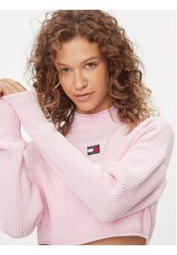 Tommy Jeans Sweter Badge DW0DW16519 Różowy Regular Fit. Kolor: różowy. Materiał: bawełna #5