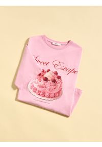 Reserved - T-shirt z nadrukiem - pastelowy róż. Kolor: różowy. Materiał: bawełna. Wzór: nadruk