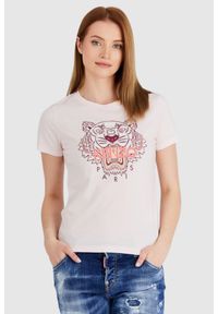 Kenzo - KENZO Jasnoróżowy t-shirt damski tiger z logo. Kolor: różowy. Materiał: prążkowany. Wzór: nadruk #1