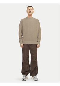 Jack & Jones - Jack&Jones Sweter 12260041 Beżowy Relaxed Fit. Kolor: beżowy. Materiał: bawełna #6