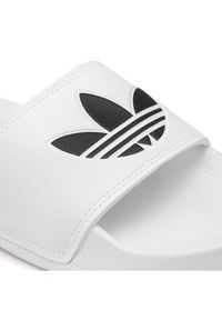 Adidas - adidas Klapki Adilette Lite FU8297 Biały. Kolor: biały. Materiał: skóra #9