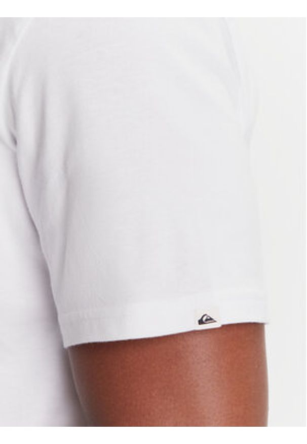 Quiksilver T-Shirt Dna Clicker Tee EQYZT08207 Biały Comfort Fit. Kolor: biały. Materiał: bawełna