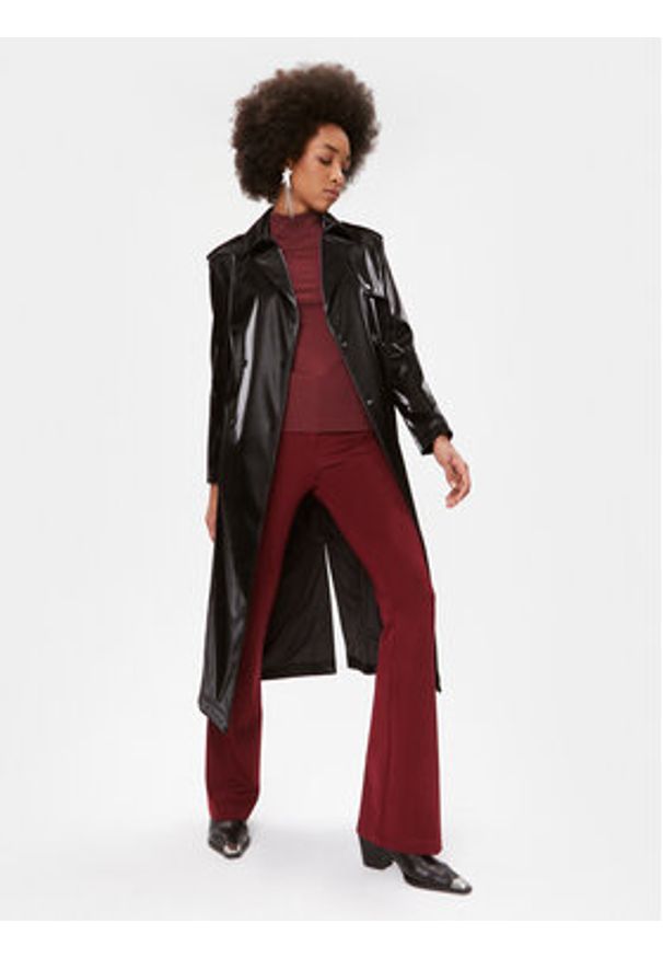 DKNY Sweter P2GHOOQA Bordowy Regular Fit. Kolor: czerwony. Materiał: bawełna