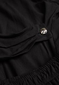 Born2be - Czarny Wiskozowy Komplet Asymetryczna Koszula i Spodnie z Kieszeniami Moneia. Kolor: czarny. Materiał: wiskoza #5