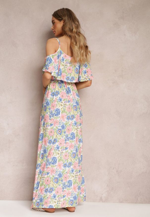 Renee - Biało-Niebieska Sukienka Maxi Bawełniana w Kwiaty z Falbanką Saranna. Kolor: biały. Materiał: bawełna. Długość rękawa: na ramiączkach. Wzór: kwiaty. Długość: maxi