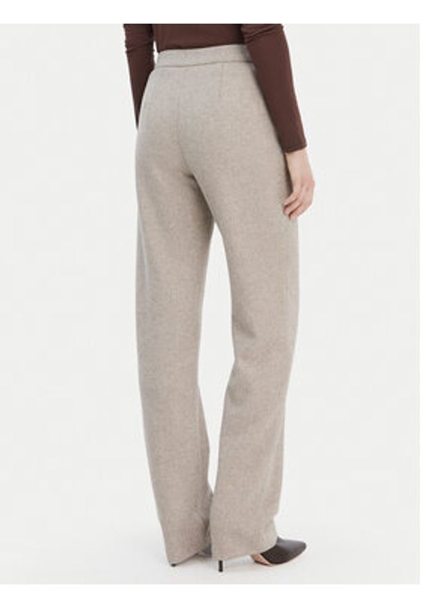 Armani Exchange Spodnie materiałowe XW000723 AF16146 M1088 Beżowy Regular Fit. Kolor: beżowy. Materiał: syntetyk