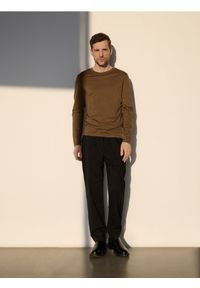 Reserved - Longsleeve z wełny merino - brązowy. Kolor: brązowy. Materiał: wełna. Długość rękawa: długi rękaw