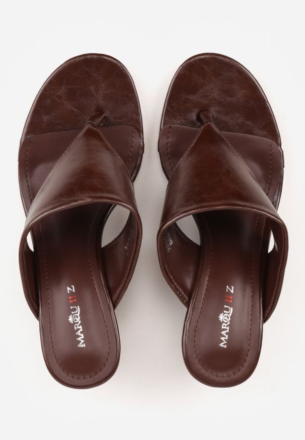 Born2be - Brązowe Klapki na Koturnie w Stylu Japonek Lynnless. Okazja: na co dzień. Kolor: brązowy. Obcas: na koturnie. Styl: elegancki, casual, klasyczny