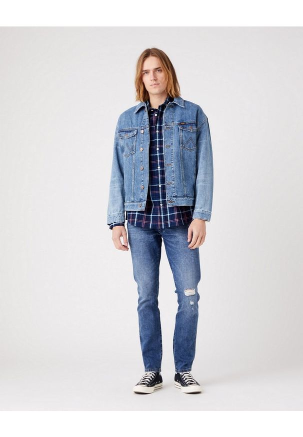 Wrangler - WRANGLER ANTI FIT JACKET MĘSKA KURTKA JEANSOWA AUTHENTIC MID W45979142 112324519. Materiał: jeans
