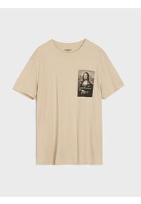 Sinsay - Bawełniana koszulka z nadrukiem - beżowy. Kolor: beżowy. Materiał: bawełna. Wzór: nadruk
