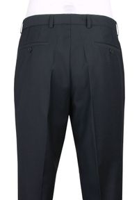 Męski, Taliowany Garnitur (Wesele, Studniówka) - Casino - Czarny. Kolor: czarny. Materiał: poliester, wiskoza. Wzór: gładki #9