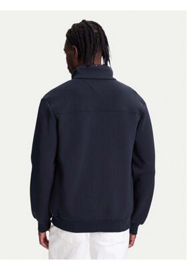 TOMMY HILFIGER - Tommy Hilfiger Bluza Permormance MW0MW41227 Granatowy Regular Fit. Kolor: niebieski. Materiał: bawełna