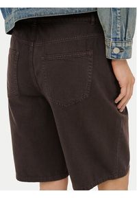 only - ONLY Bermudy Mate 15374734 Brązowy Loose Fit. Kolor: brązowy. Materiał: bawełna #5