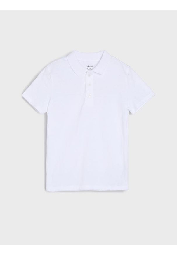 Sinsay - Koszulka polo w klasycznej bieli - biały. Typ kołnierza: polo. Kolor: biały. Styl: klasyczny