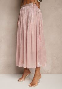 Renee - Różowa Spódnica o Rozkloszowanym Kroju z Ozdobnymi Cyrkoniami Folaressa. Okazja: na co dzień. Kolor: różowy. Wzór: aplikacja. Styl: elegancki, casual #4