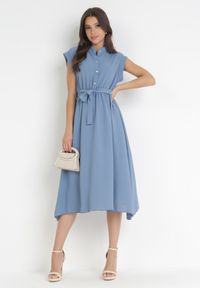 Born2be - Niebieska Midi Sukienka Zapinana na Guziki z Wiązanym Paskiem Alyssama. Kolor: niebieski. Materiał: materiał. Długość: midi #5