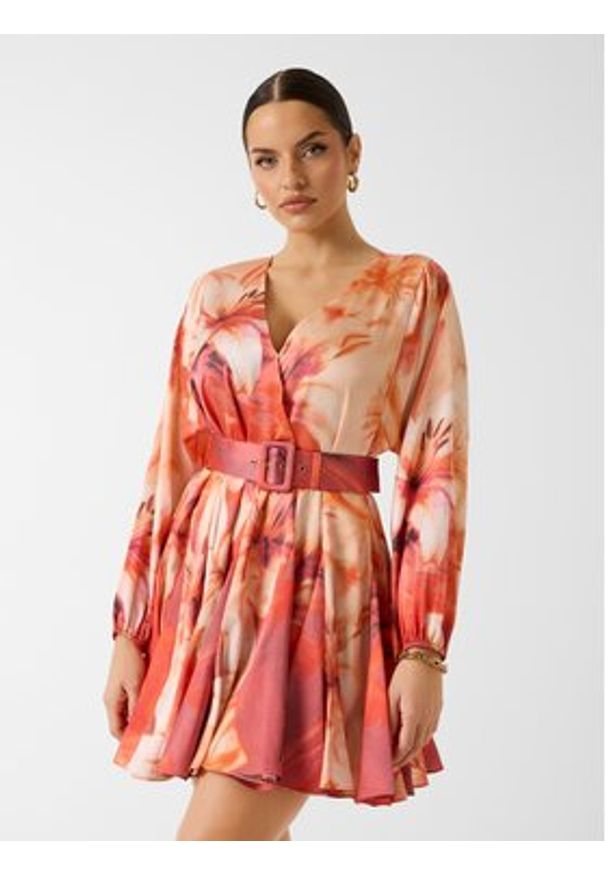 Marciano Guess Sukienka codzienna 181765 Pomarańczowy Classic Fit. Okazja: na co dzień. Kolor: pomarańczowy. Typ sukienki: proste. Styl: casual