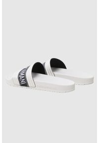 Emporio Armani - EMPORIO ARMANI Białe klapki damskie, Rozmiar 40. Kolor: biały. Materiał: materiał. Wzór: haft #3