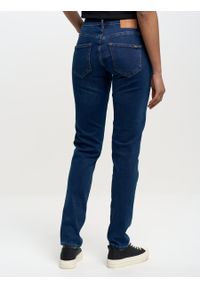 Big-Star - Spodnie jeans damskie Katrina 359. Stan: podwyższony. Kolor: niebieski