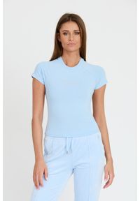 Juicy Couture - JUICY COUTURE Błękitny t-shirt Shrunken Diamante Tee. Kolor: niebieski