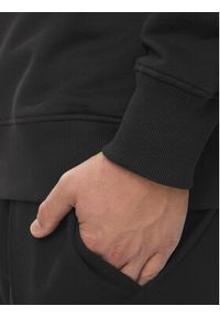 Versace Jeans Couture Bluza 76GAIT04 Czarny Regular Fit. Kolor: czarny. Materiał: bawełna #4
