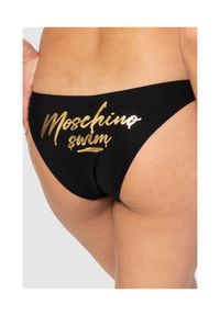 MOSCHINO Czarny dół od bikini ze złotym logo, Rozmiar S. Kolor: czarny. Wzór: nadruk
