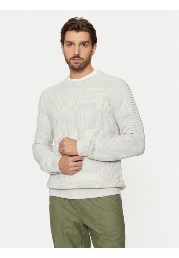 Jack & Jones Sweter Hugo 12258607 Szary Regular Fit. Kolor: szary. Materiał: bawełna