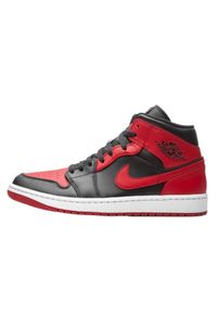 Buty koszykarskie męskie Nike Air Jordan 1 Mid. Wysokość cholewki: za kostkę. Zapięcie: sznurówki. Kolor: wielokolorowy, czarny, czerwony. Materiał: materiał. Szerokość cholewki: normalna. Model: Nike Air Jordan. Sport: koszykówka #1