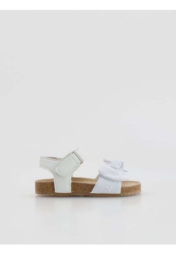 Reserved - Sandały z łączonych materiałów - złamana biel. Materiał: materiał