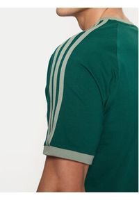 Adidas - adidas T-Shirt adicolor Classics 3-Stripes JN7017 Zielony Slim Fit. Kolor: zielony. Materiał: bawełna #5