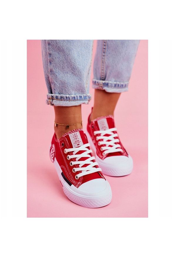 Trampki Damskie Cross Jeans Czerwone FF2R4074C. Zapięcie: sznurówki. Kolor: czerwony. Materiał: materiał. Szerokość cholewki: normalna. Styl: klasyczny