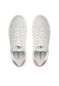 Calvin Klein Jeans Sneakersy YW0YW00823 Biały. Kolor: biały. Materiał: skóra