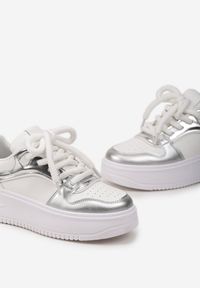Born2be - Biało-Srebrne Sneakersy na Grubej Podeszwie z Licznymi Wstawkami na Cholewce Lairemea. Kolor: srebrny. Szerokość cholewki: normalna #5