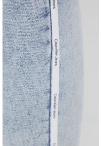 Calvin Klein Jeans jeansy damskie high waist. Stan: podwyższony. Kolor: niebieski. Wzór: aplikacja
